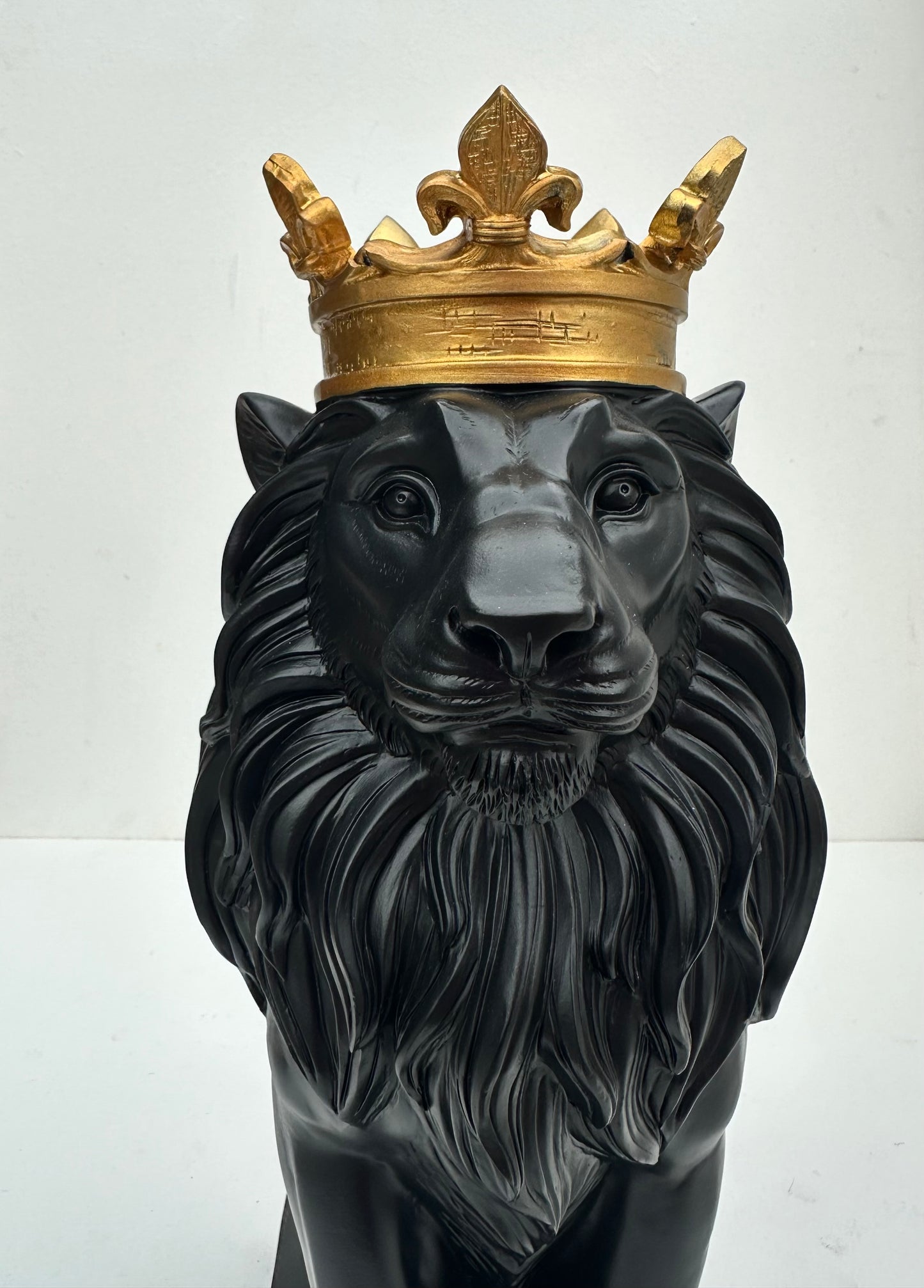Lion with crown